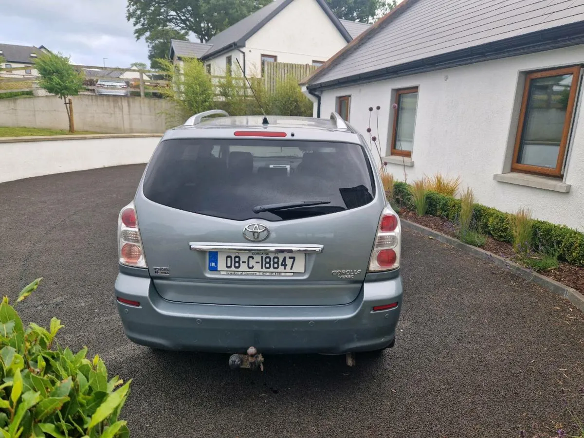 Toyota Verso 7 seats - Image 3