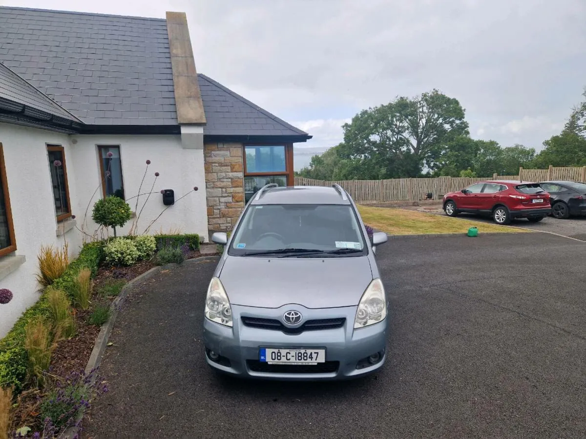 Toyota Verso 7 seats - Image 4