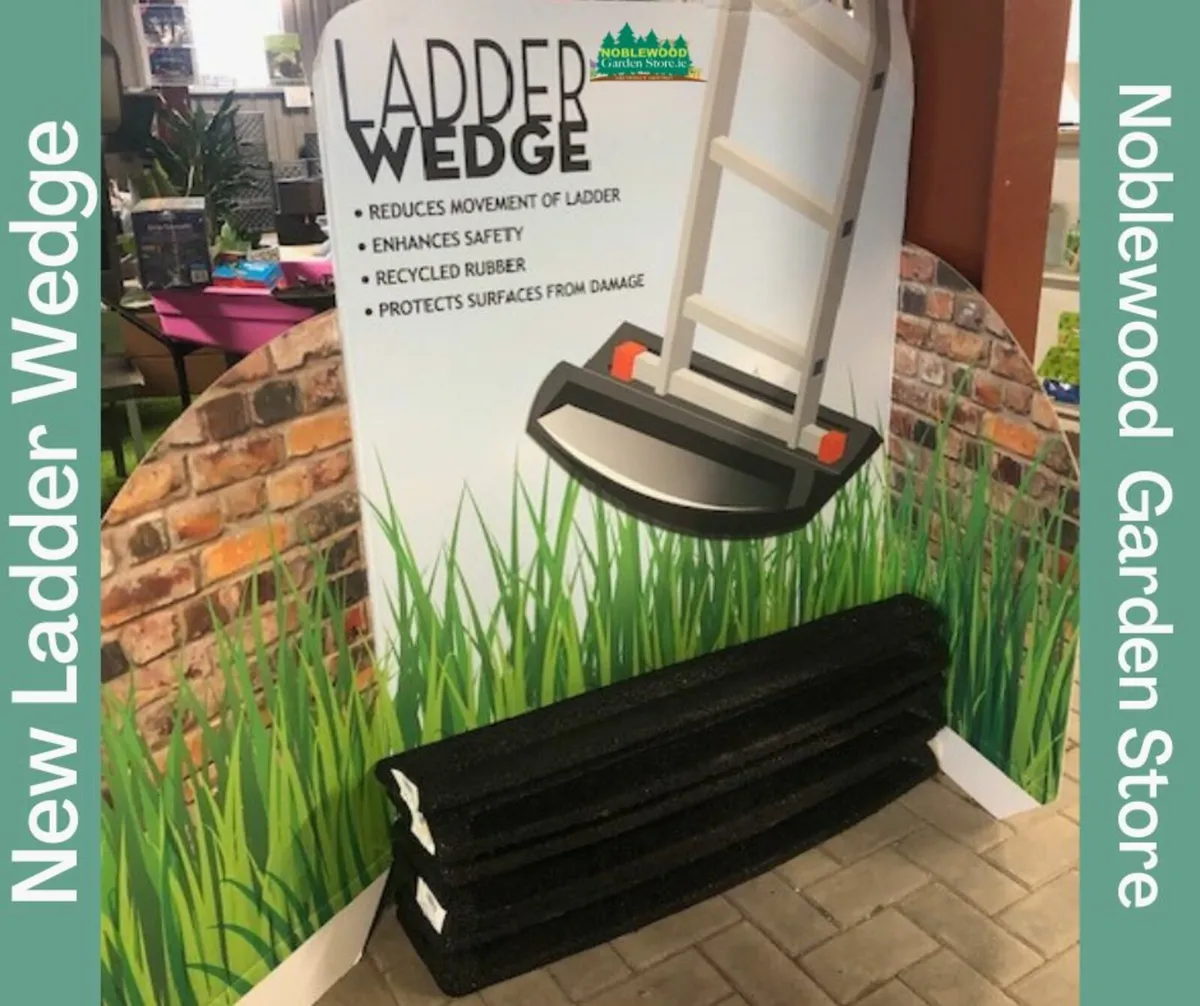 Garden Equipment Rubber Ladder Wedge - Image 2