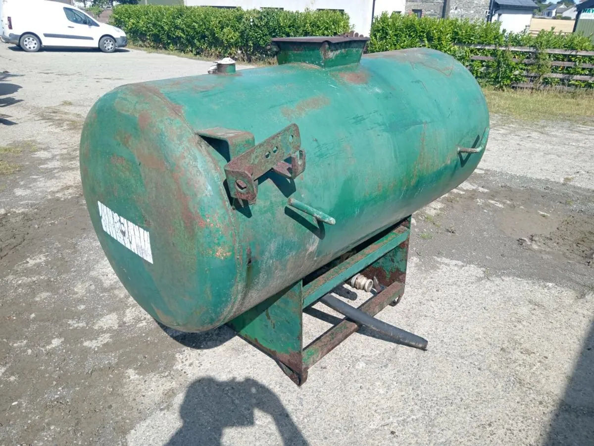 Molasses tank - Image 2