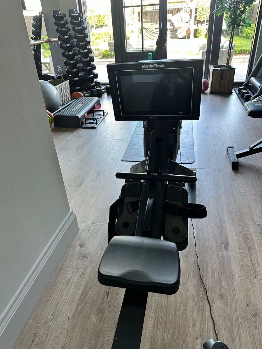 Rowing machine - Image 2