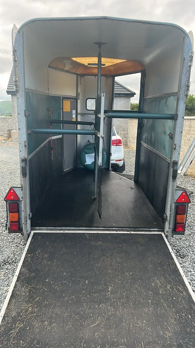 Ifor Williams 505 horsebox - Image 2