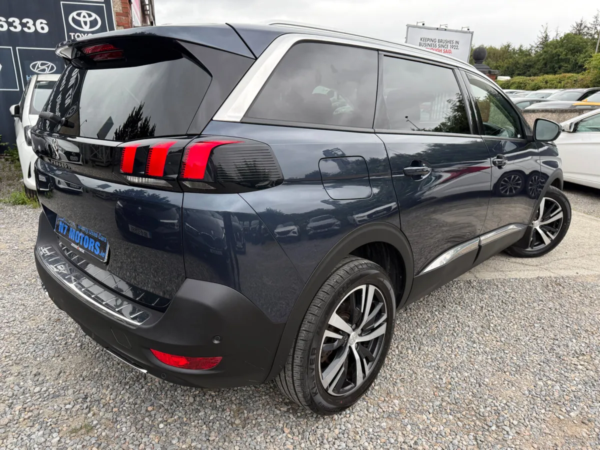2019 Peugeot 5008  ALLURE 1.5 BLUE HDI 130 7 SEATS - Image 4