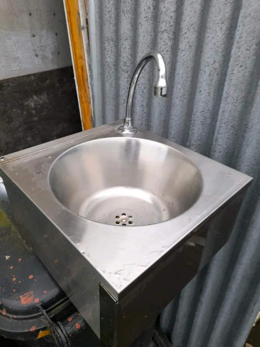 Sink Hand Wash Knee Operated - Image 1