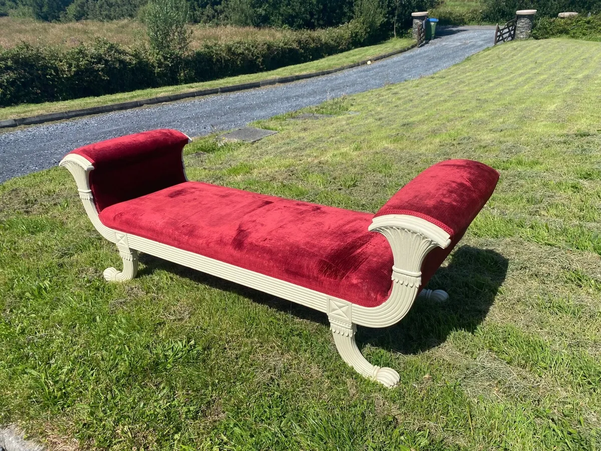 Day Bed - Image 1