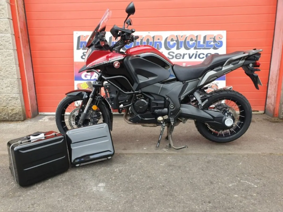 Honda VFR 1200 - Image 4