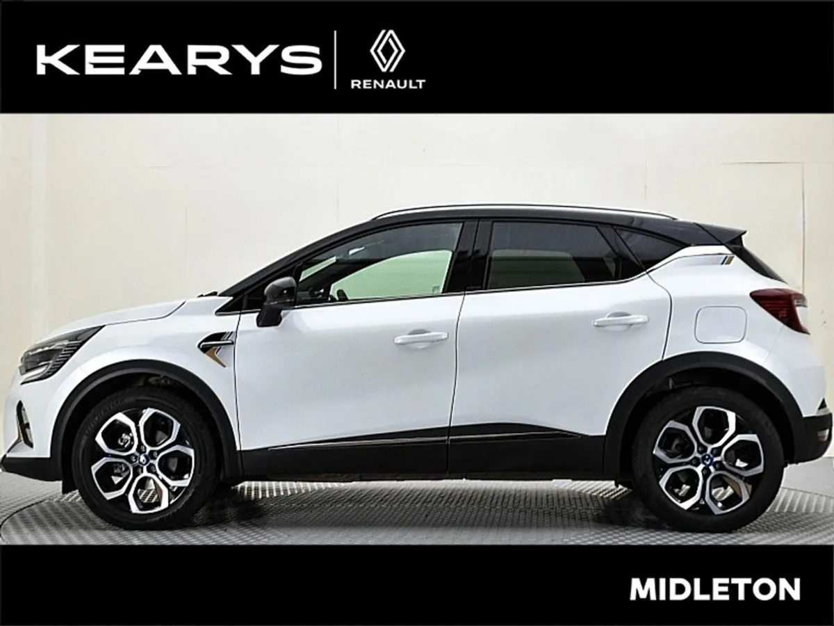 Renault Captur E Tech Hybrid Phev - Image 3