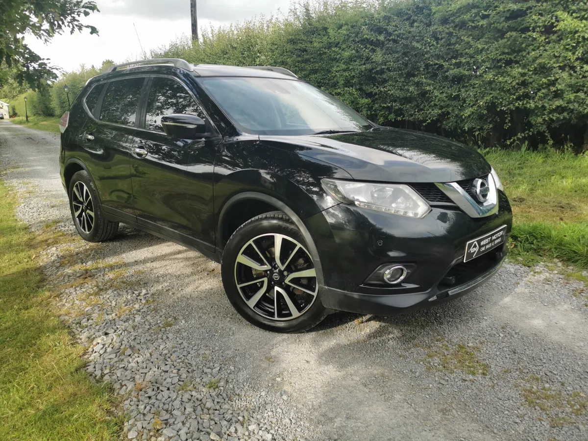 Nissan X-Trail 2017 7 Seaters - Image 1