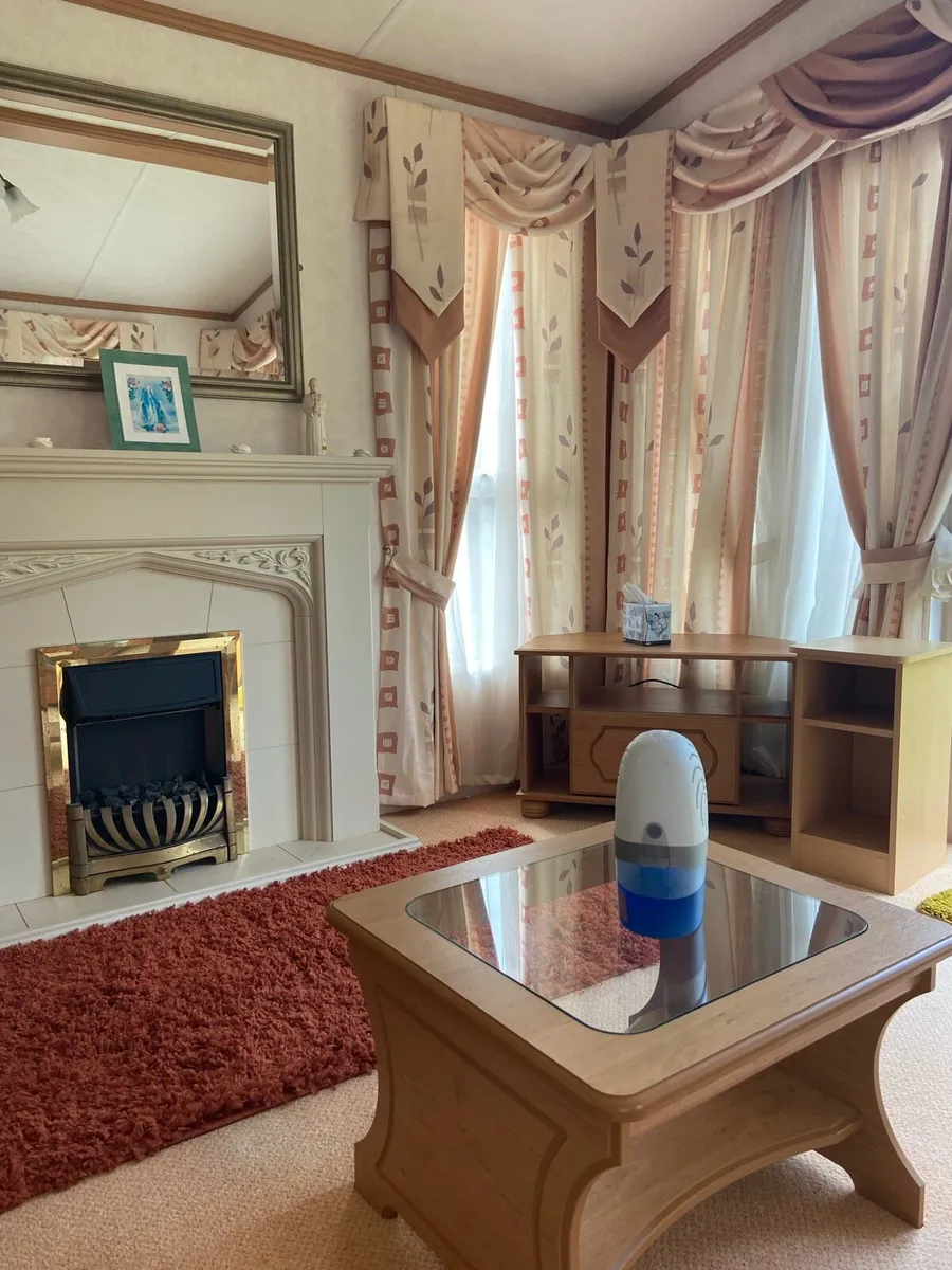 Mobile home - Image 1