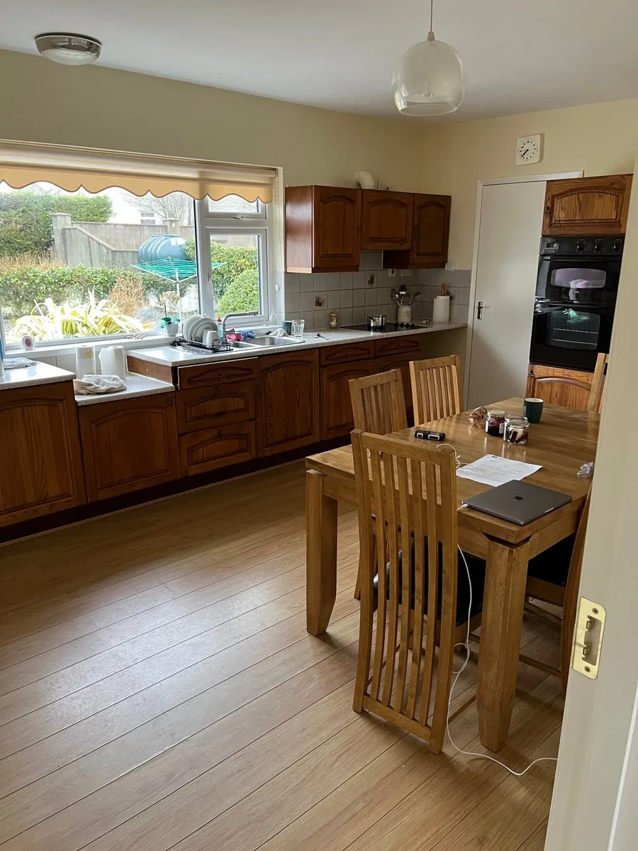 Kitchen - Image 2