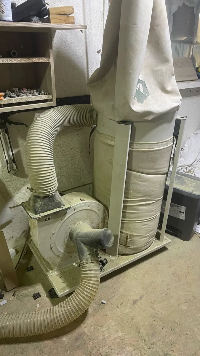Single bag extractor