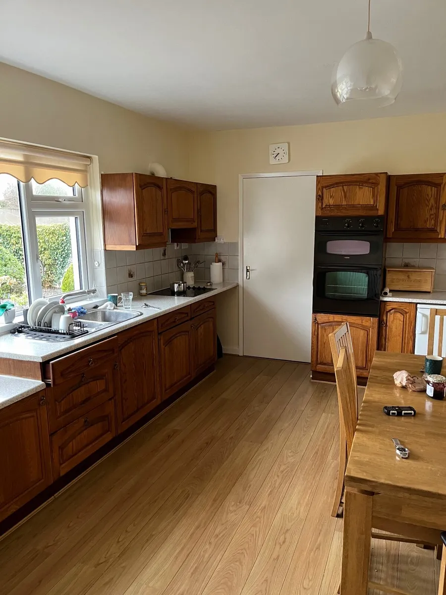 Kitchen - Image 4