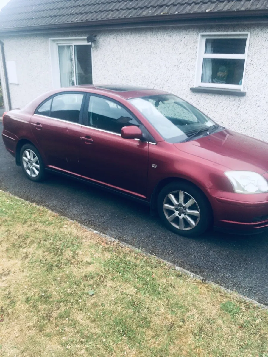 Toyota Avensis 2006 - Image 1