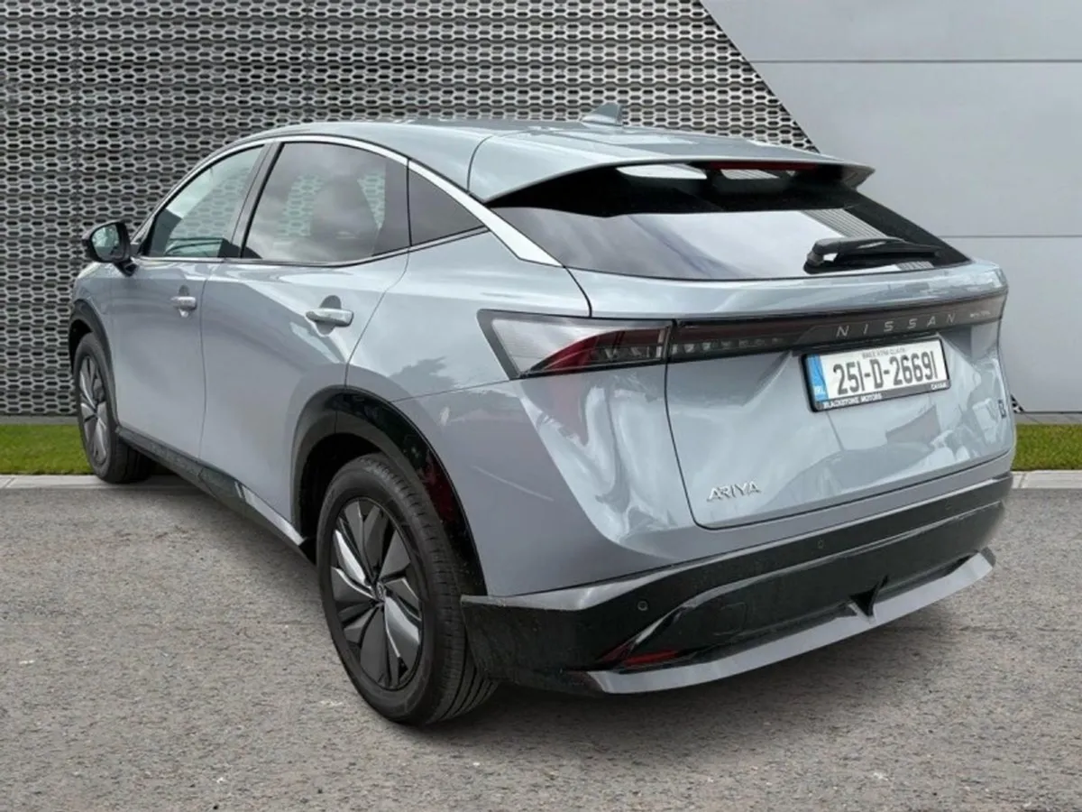 Nissan Ariya 63kwh Advance - Image 3