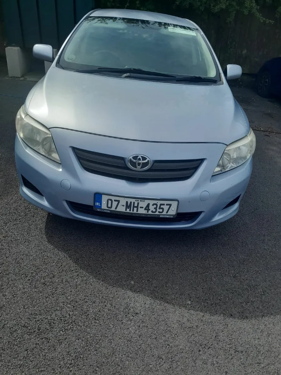 Toyota Corolla 2007 - Image 1