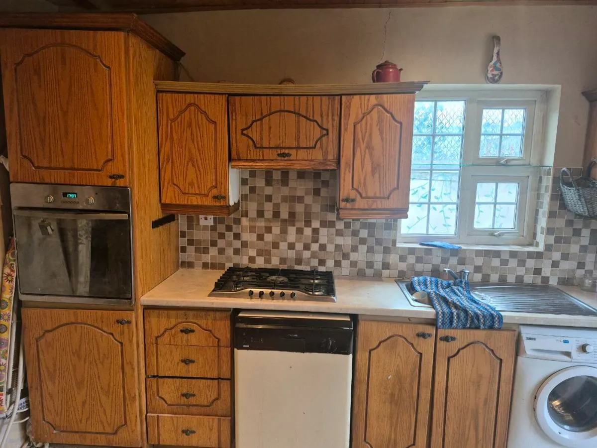 Large wooden Kitchen - Image 4