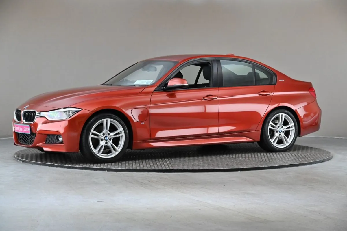 BMW 3 Series 330e M Sport - Image 4
