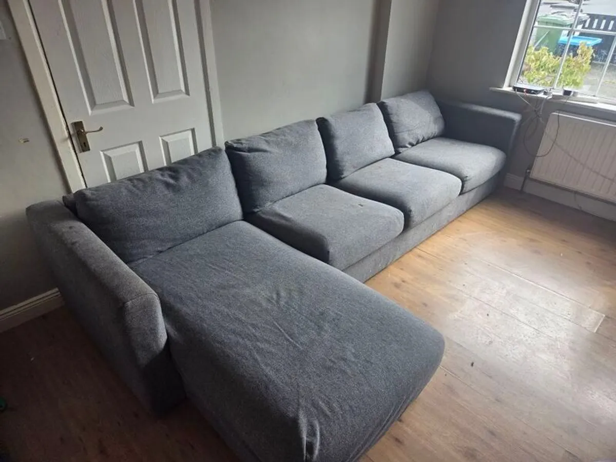 Sofa - corner - Image 1