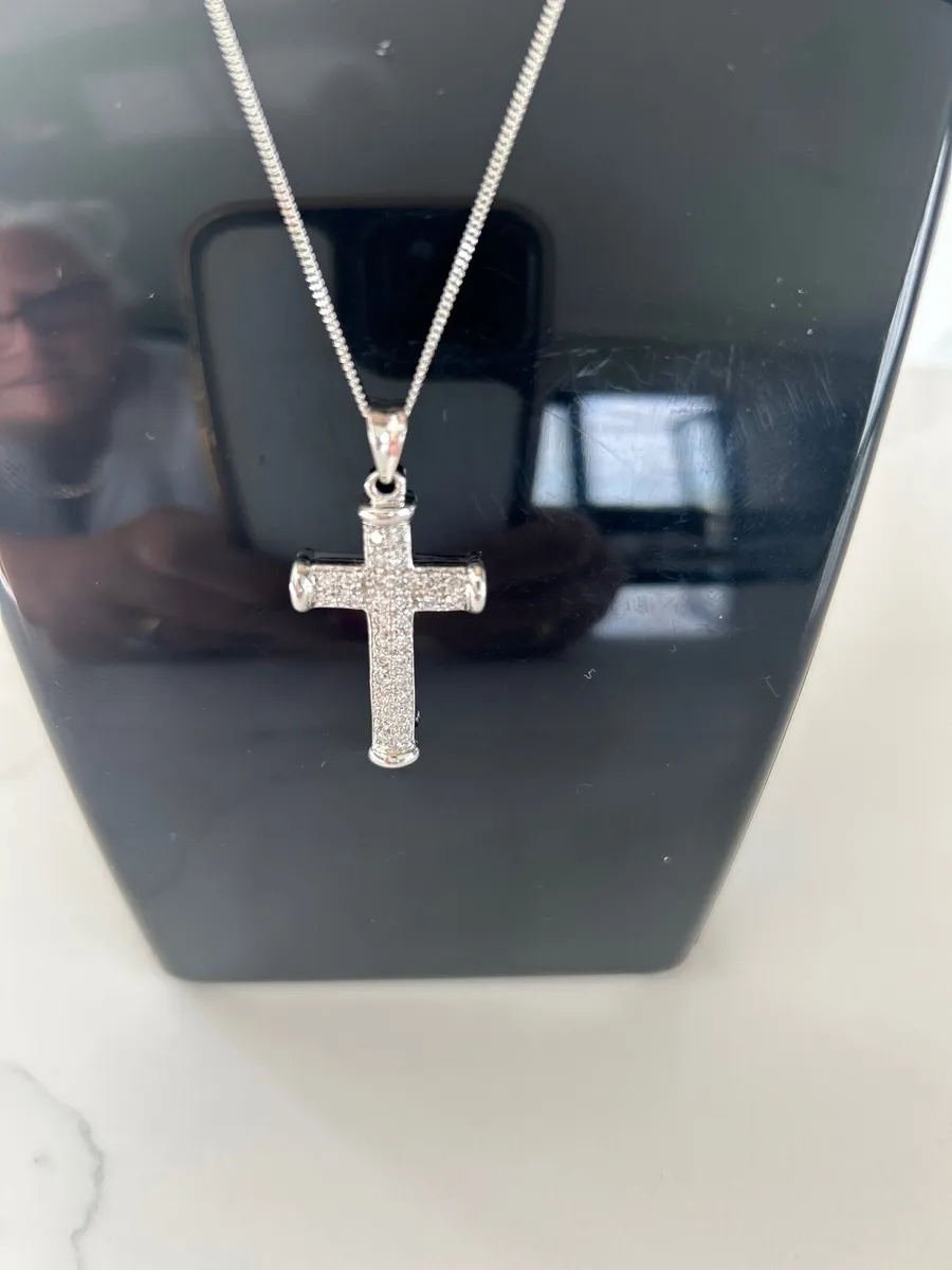 White diamond necklace - Image 4