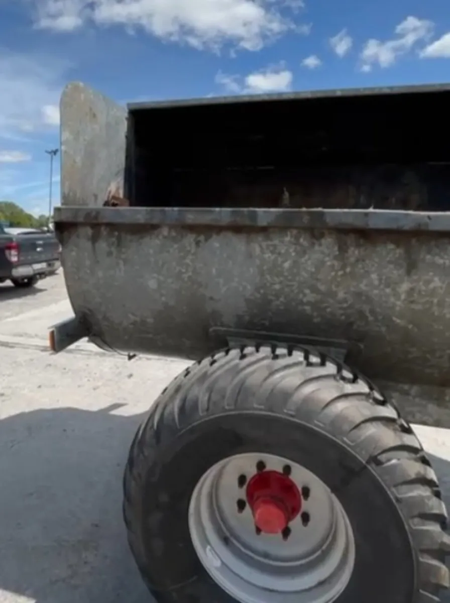 BELMAC 10YD GALV SPREADER - Image 3