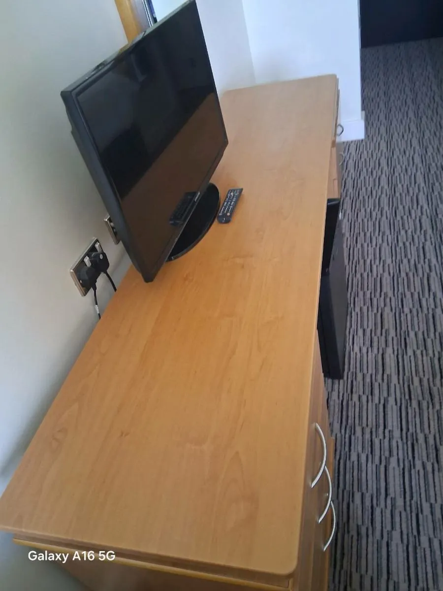 Tv unit - Image 1