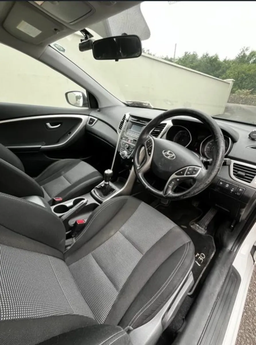 Hyundai i30 2012 - Image 4
