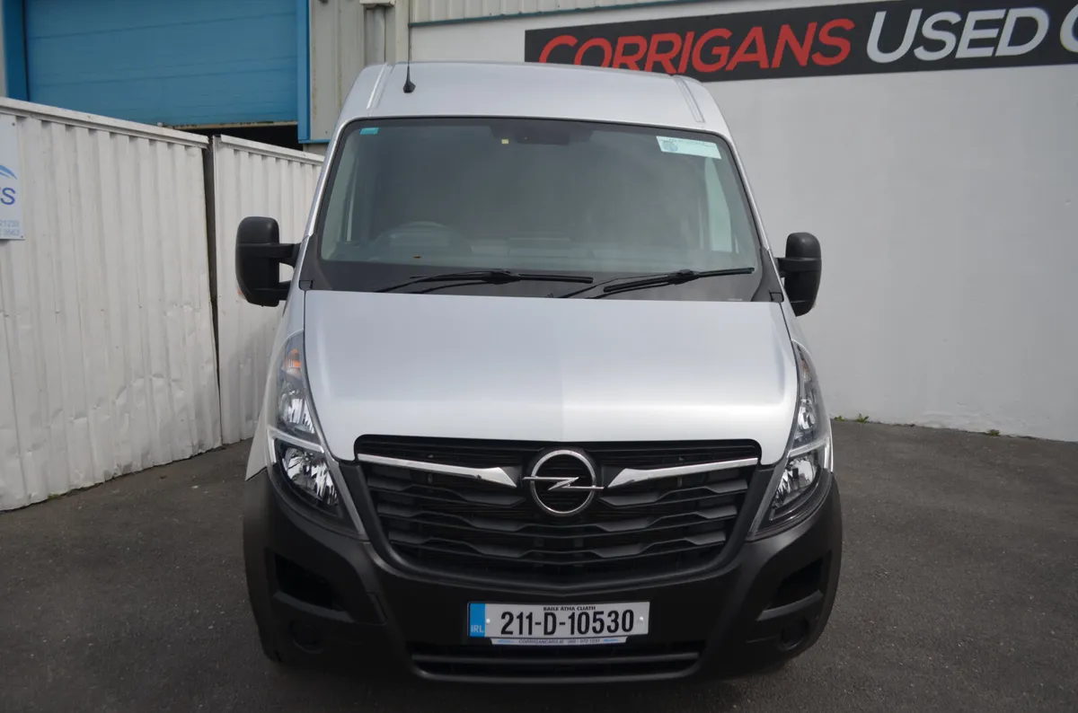 ONLY 55,000KMS!!ONE OWNER-L1 H2-PRICE INCLUDES VAT - Image 4