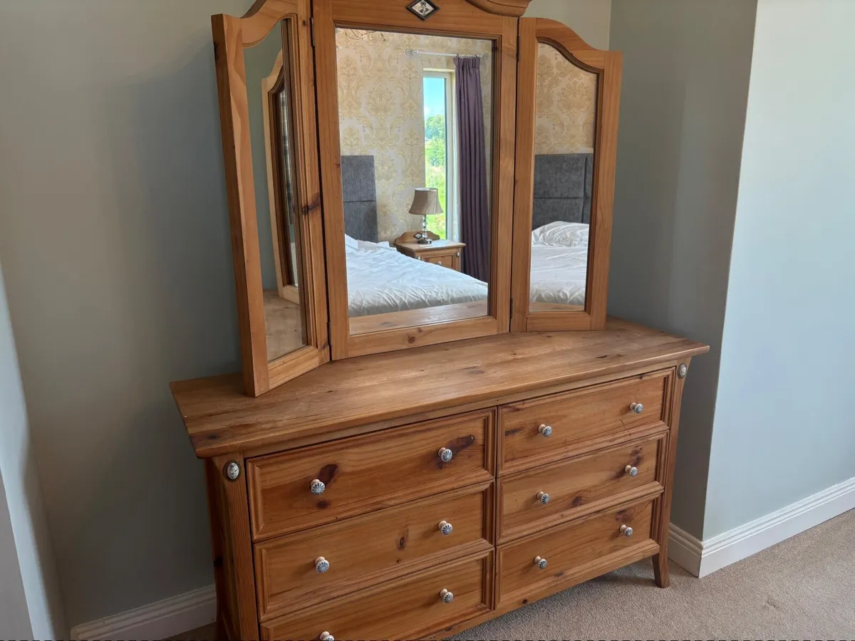 Wooden chest of drawers with mirror and lockers - Image 1