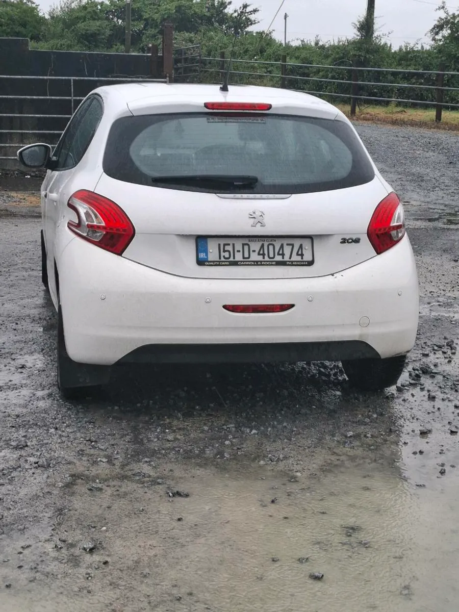 Peugeot 208 - Image 3