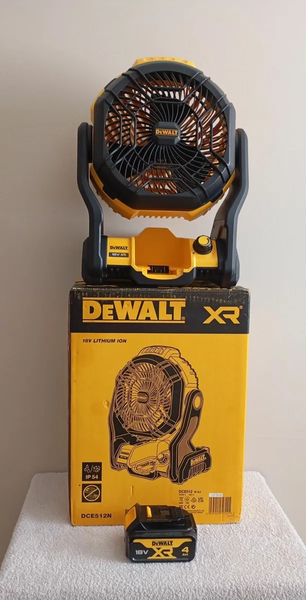DeWalt Jobsite Fan and 4ah Battery (New) - Image 1