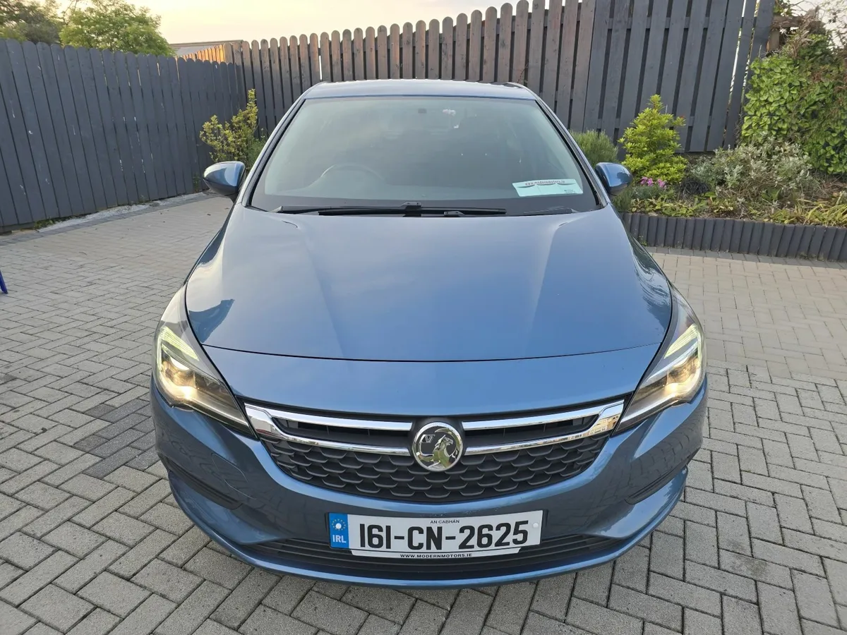 Vauxhall Astra 2016 - Image 2