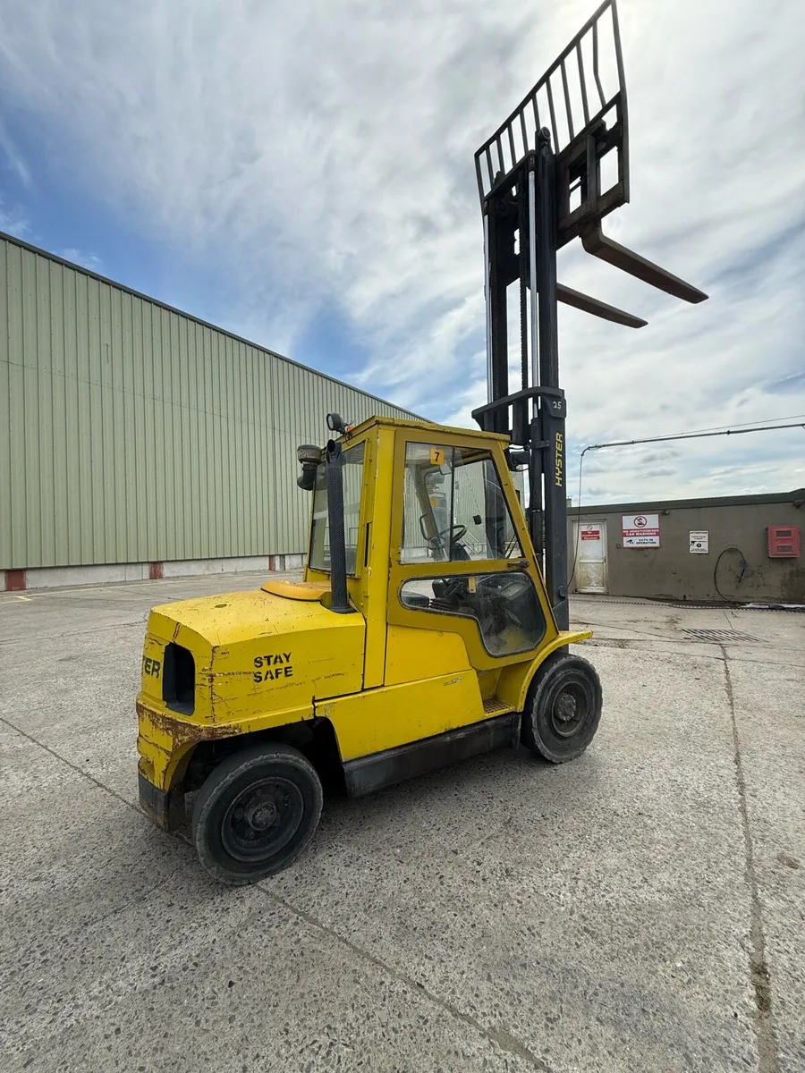 Hyster forklift - Image 2