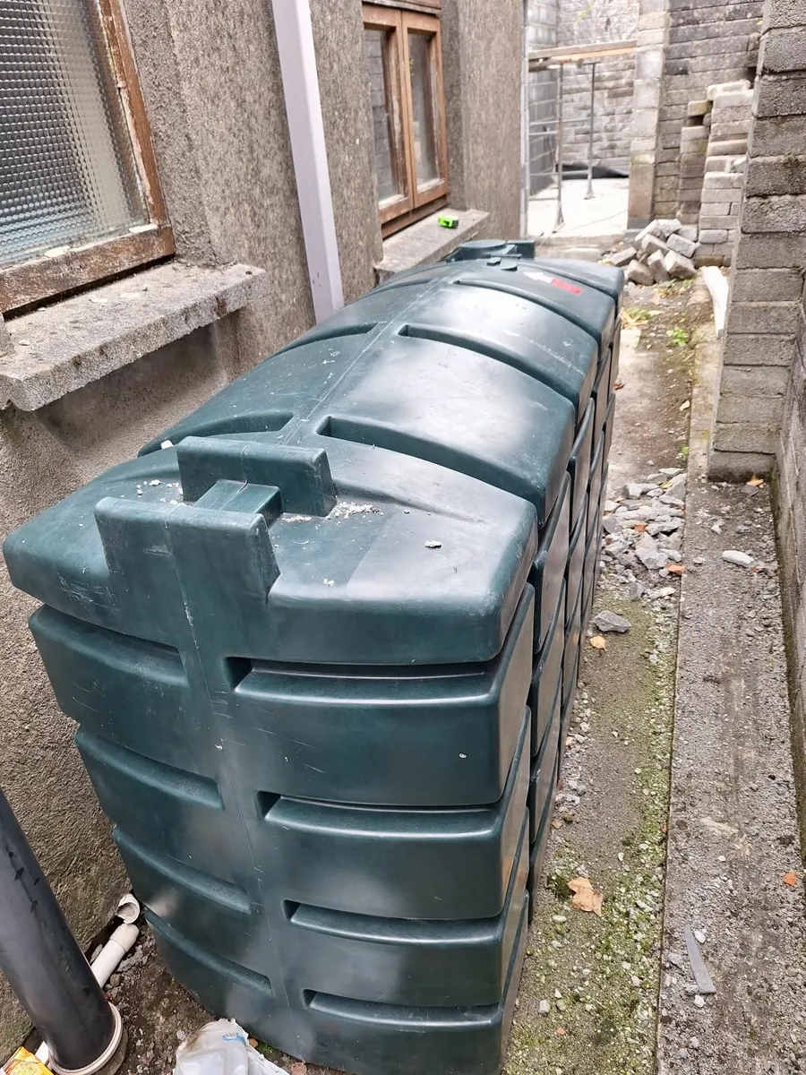 Oil tank - Image 2