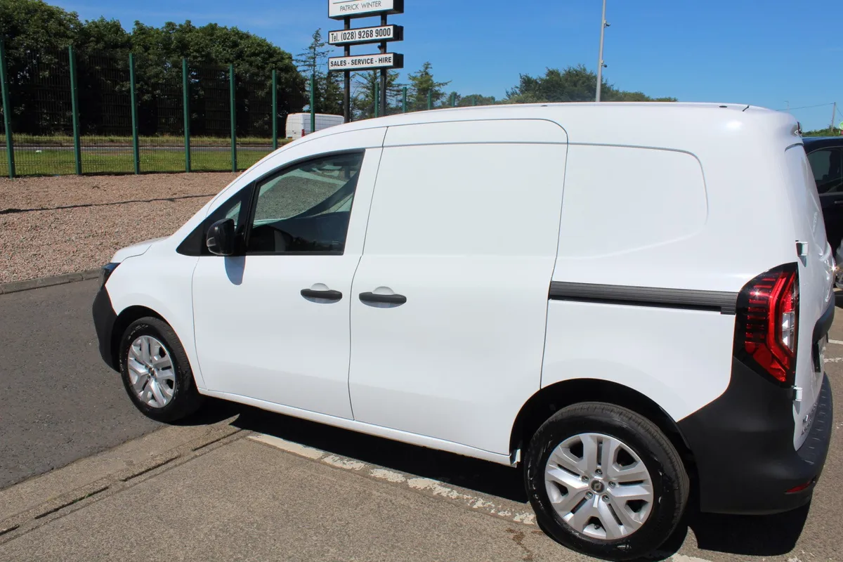 2023 Renault Kangoo ML19 Advance - Image 4