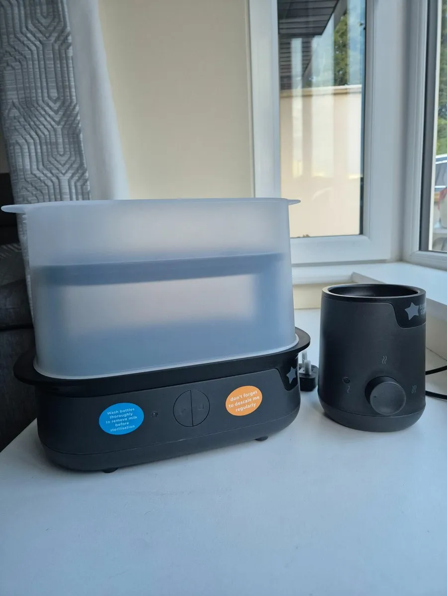 Tommee Tippee steriliser and bottle warmer - Image 1