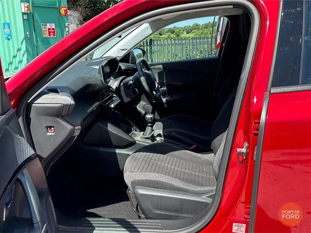 Peugeot 2008 1.2 Puretech Active 100BHP - Image 4