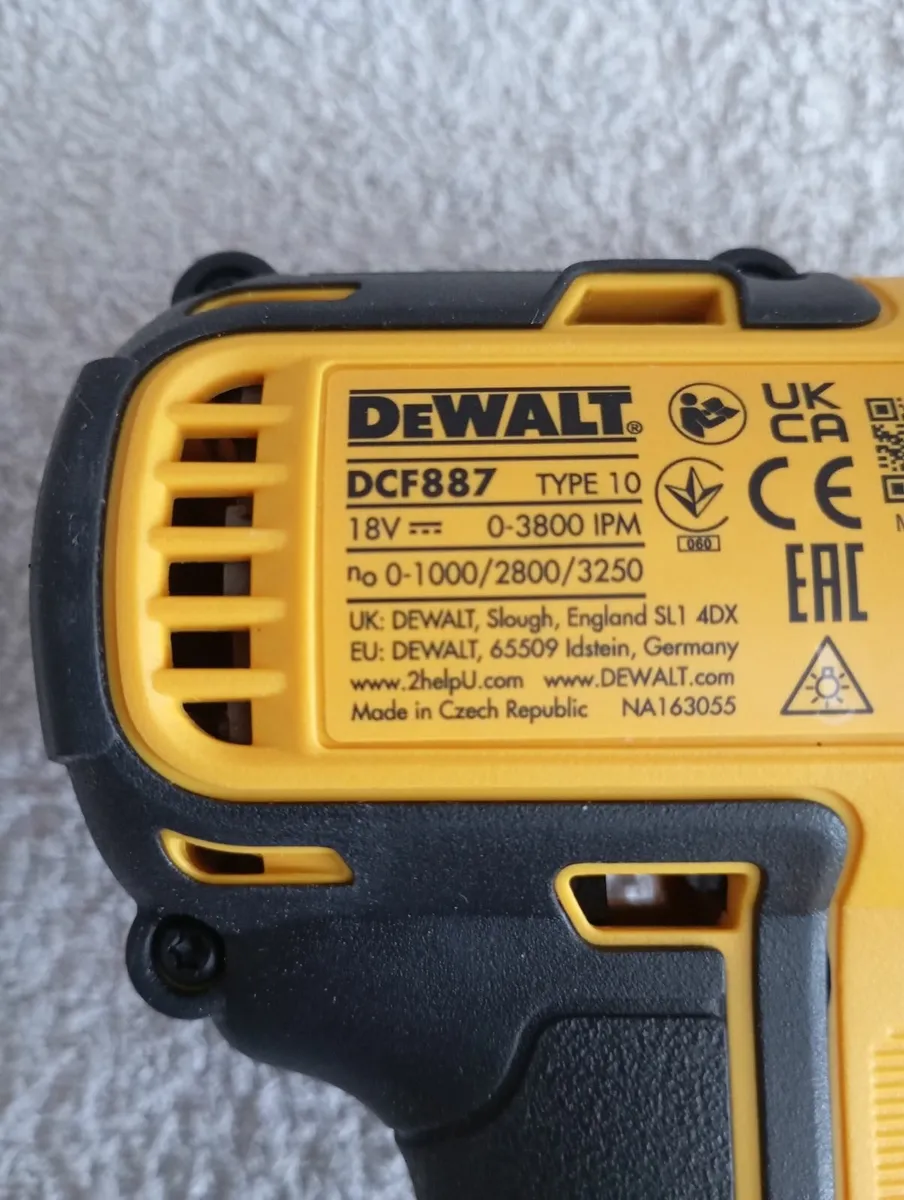 DeWalt DCF887 Impact Driver and 4ah Battery (New) - Image 4
