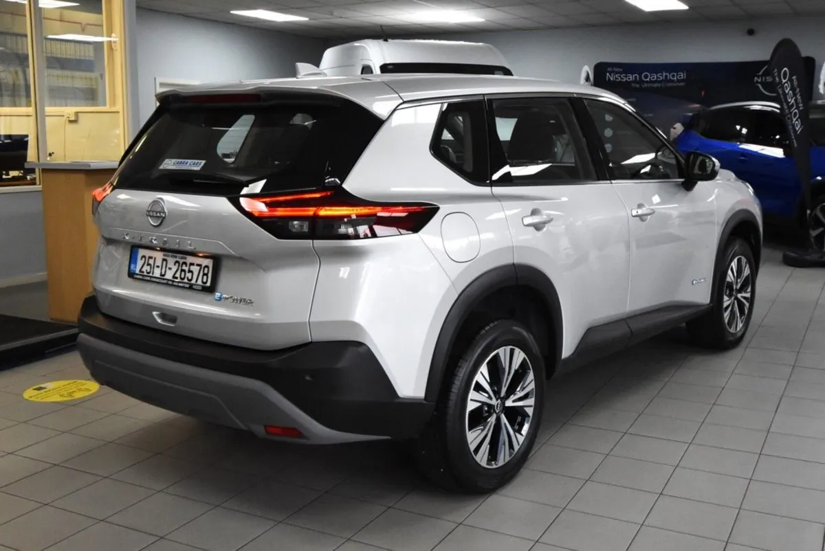 Nissan X-Trail E-power SV Demo 0 Mileage - Image 2