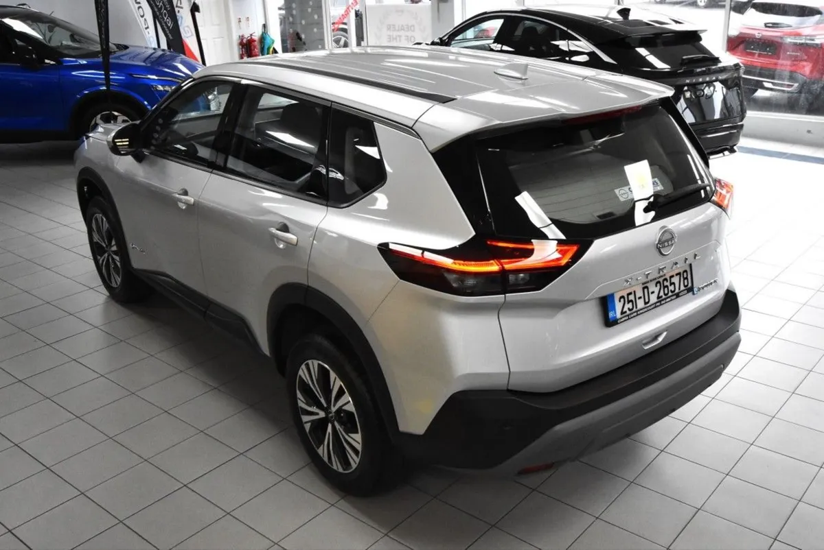 Nissan X-Trail E-power SV Demo 0 Mileage - Image 4