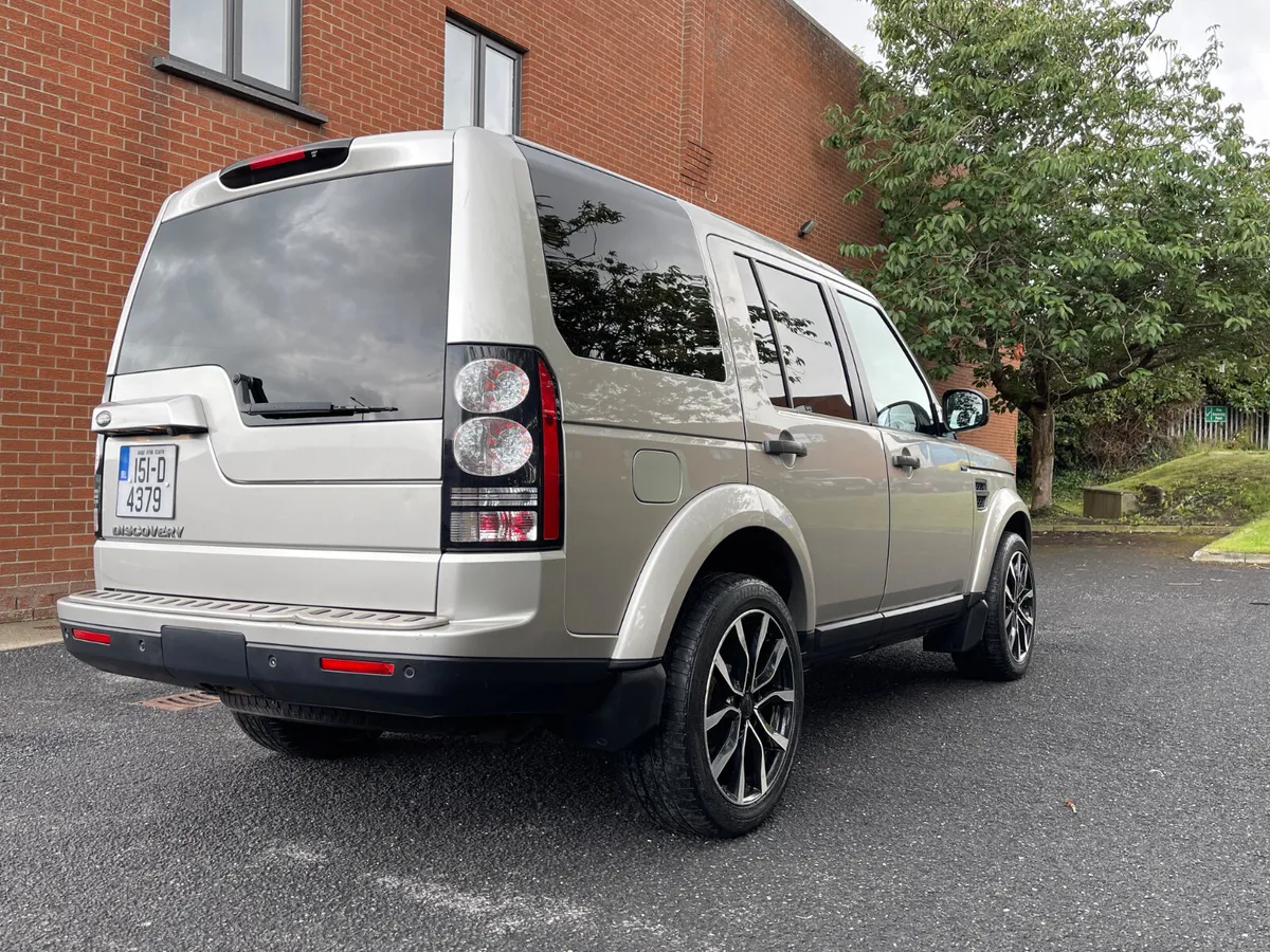 Land Rover Discovery 2015 3.0 TDV6 CREWCAB - Image 3