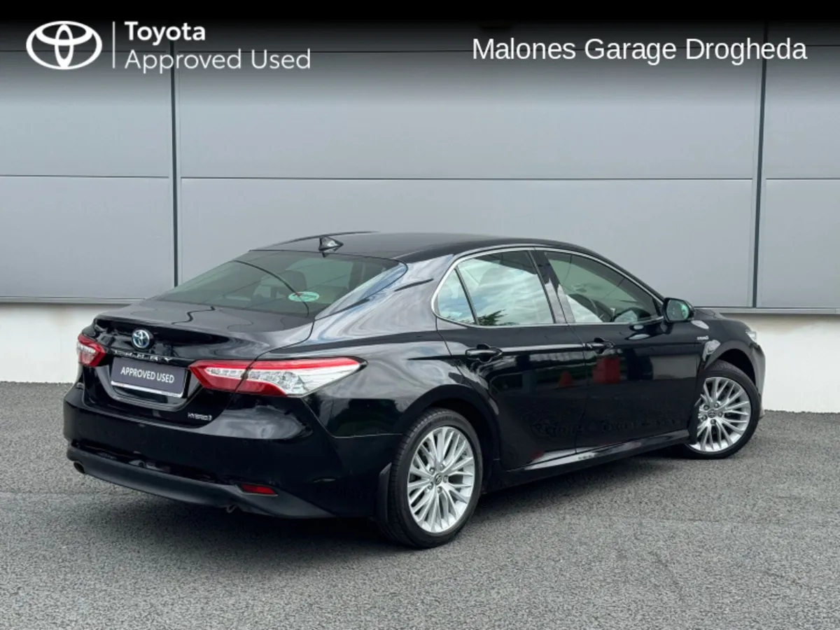 Toyota Camry 2.5 Hybrid Platinum Edition Call Now - Image 2