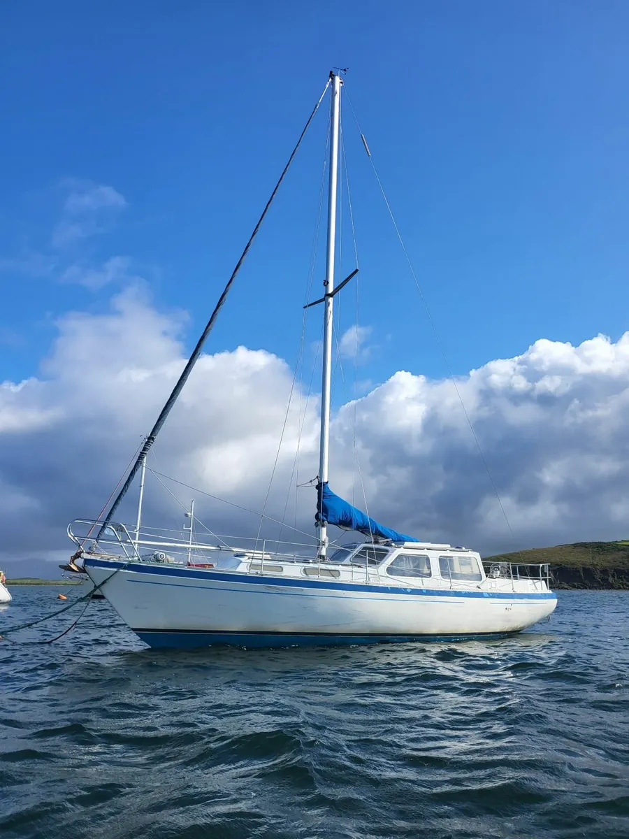 Sailing boat Trident Voyager 35 - Image 4