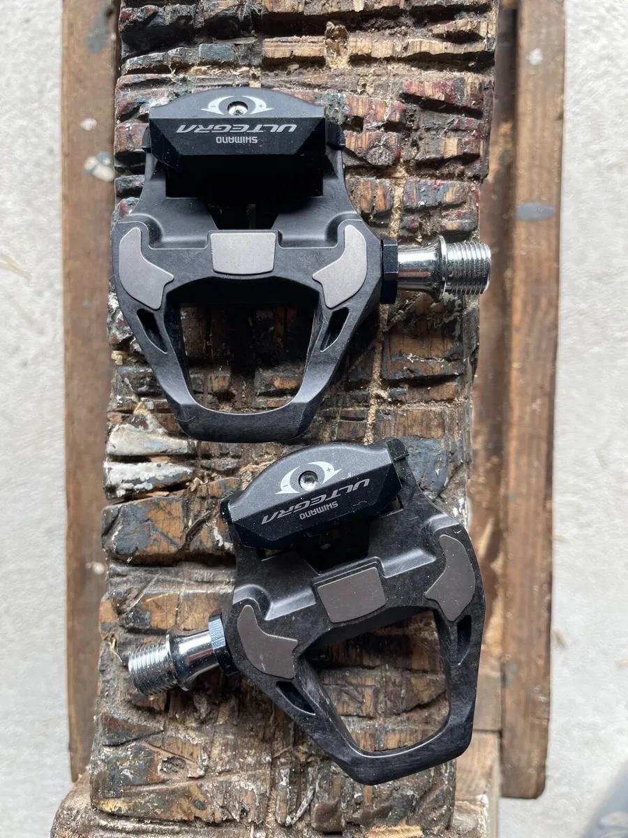 Used Shimano Ultegra PD-R8000 SPD-SL Pedal - Image 1