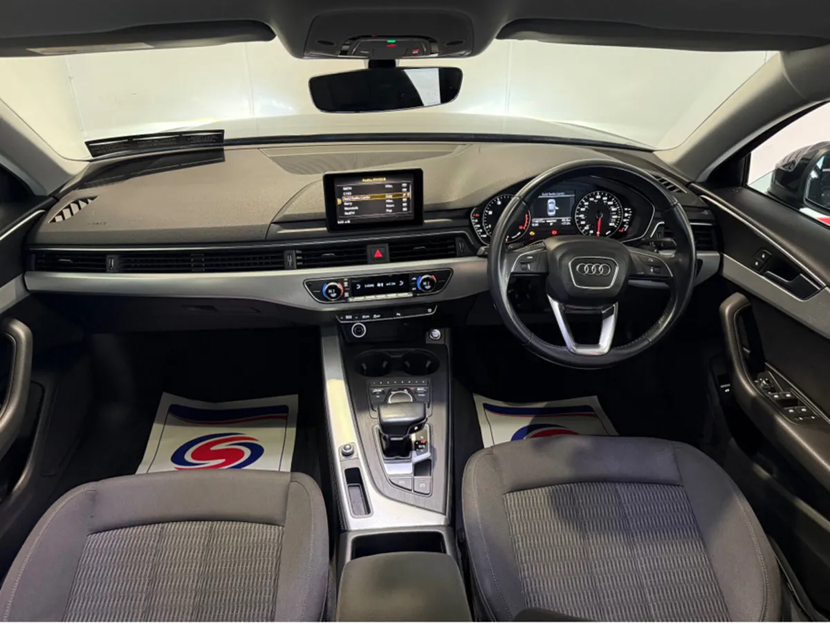 Audi A4 SE 2.0 Tdi Automatic - Image 3