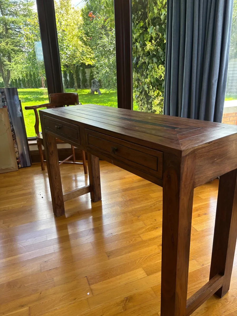 Wooden table - Image 2