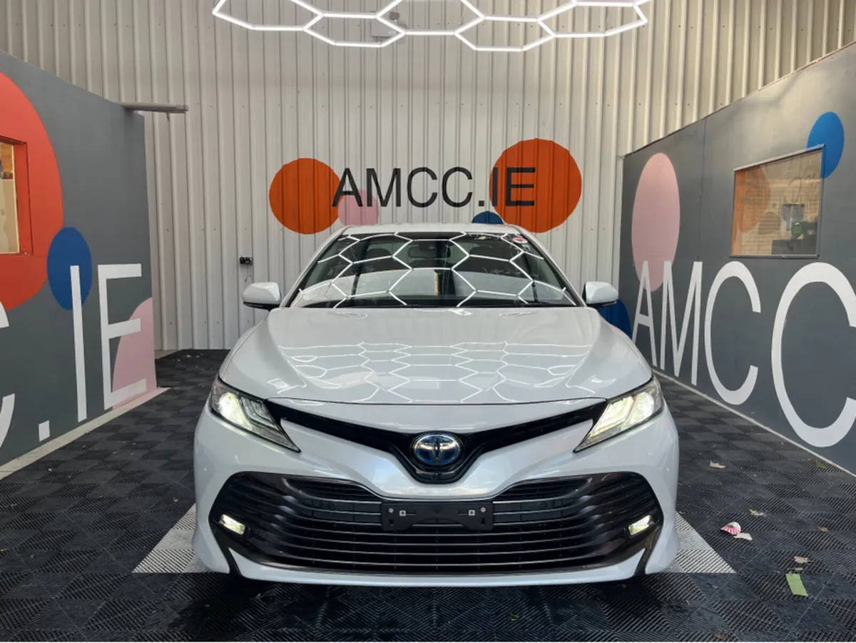 Toyota Camry ONLY €25950! TOYOTA CAMRY 2.5 HYBRID - Image 2