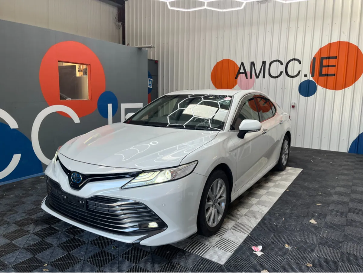 Toyota Camry ONLY €25950! TOYOTA CAMRY 2.5 HYBRID - Image 3