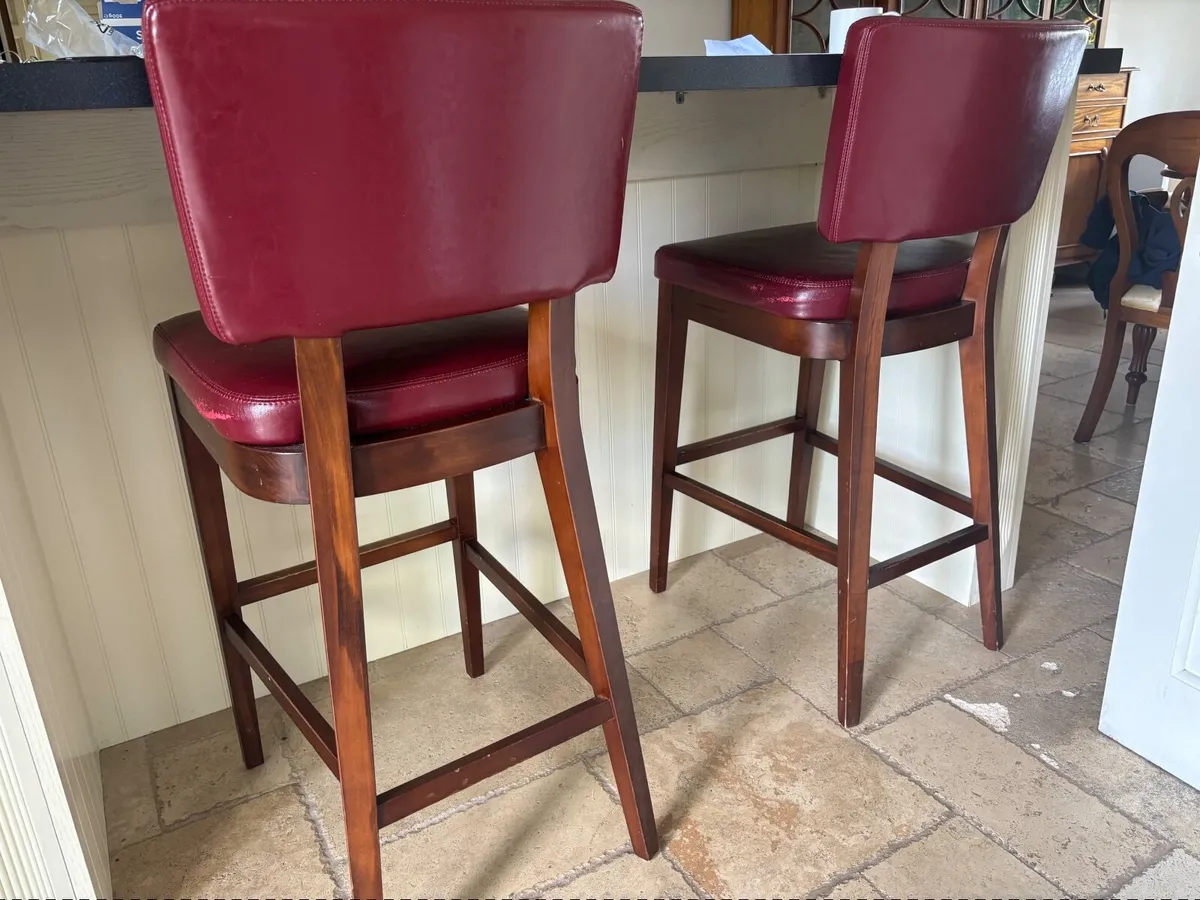 Red high stools - Image 1
