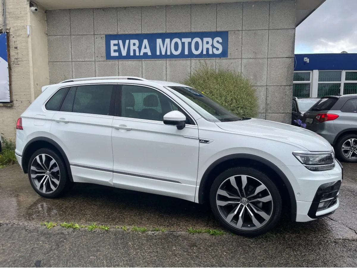 Volkswagen Tiguan R-LINE 4MOTION AUTOMATIC 2.0 DIE - Image 3