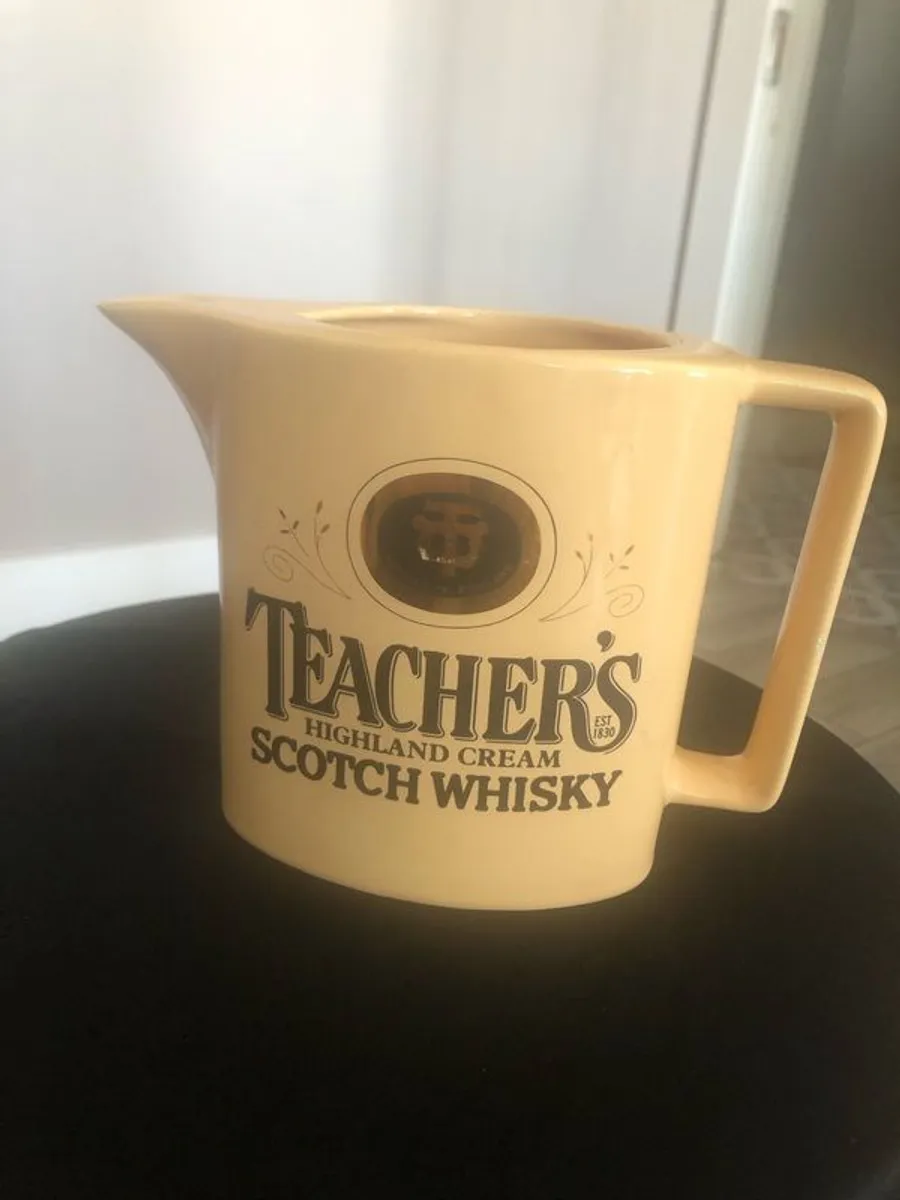 Old whiskey jugs - Image 1